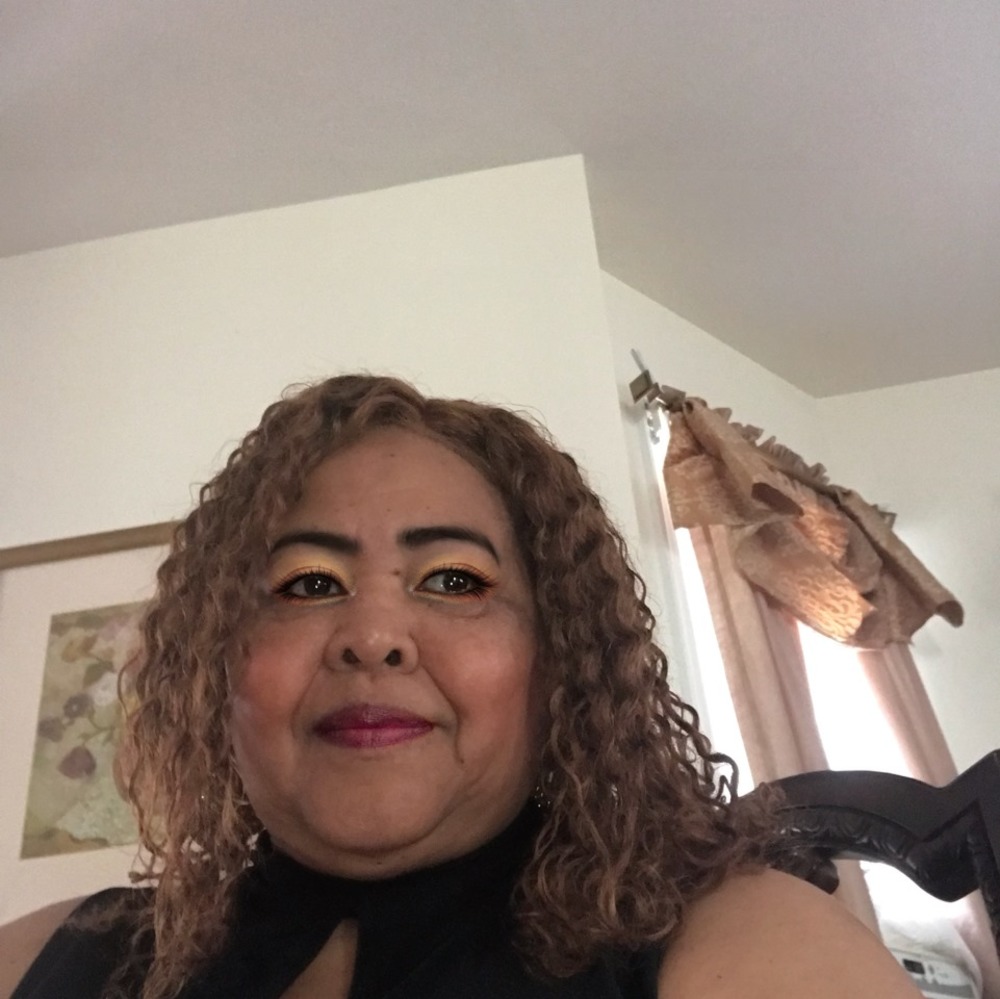 Meet your Posher, Annette
